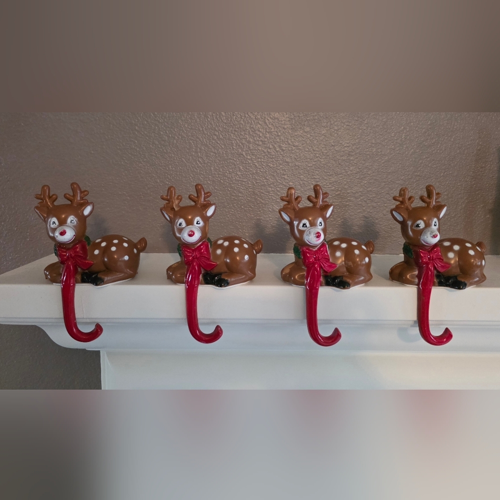 Vintage Christmas Stocking Holders Hanger Deer Buck Plastic (4)
